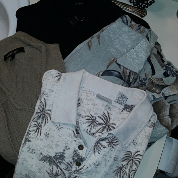 waikiki wear Other - Gifted**4 mens short sleeve button ups